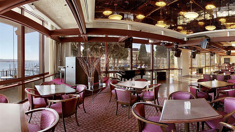 Holiday Inn Portland - Columbia Riverfront By Ihg Exterior foto